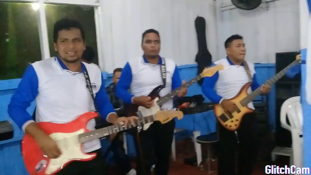 Festa da igreja povos indígenas na aldeia do kumaruma ( aniversário da igreja da Assembleia de Deus