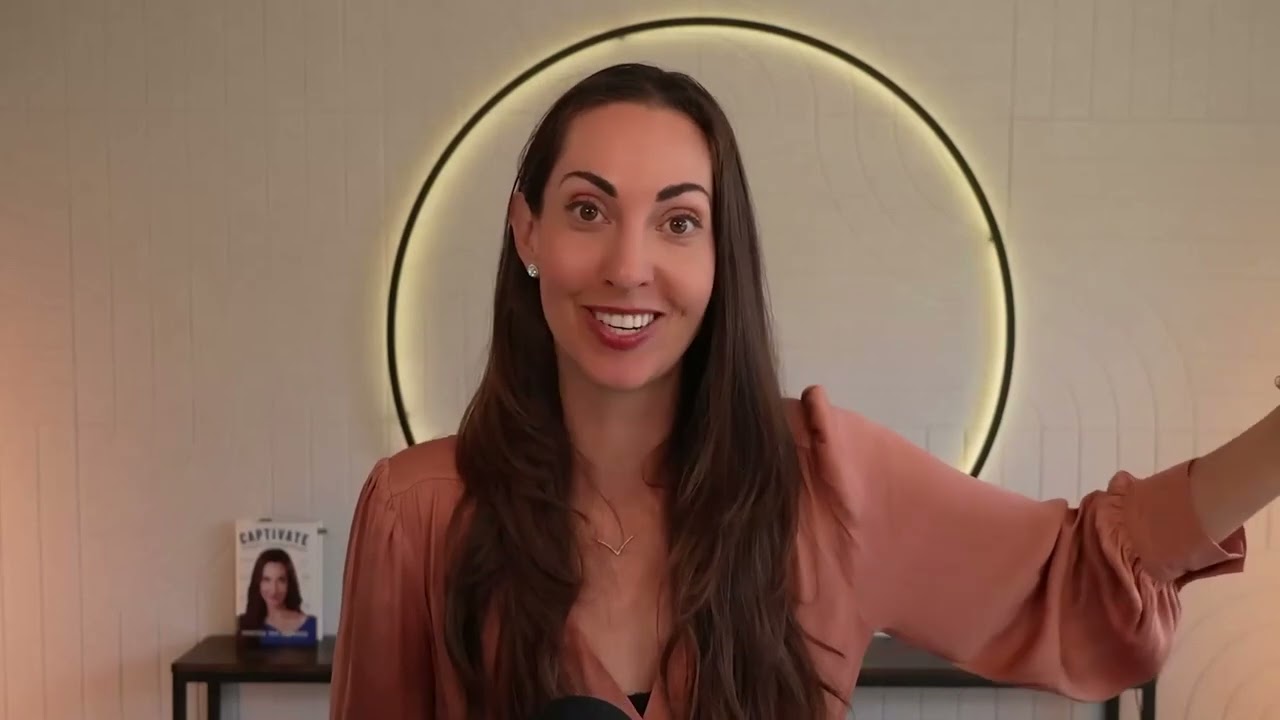 Domina la comunicación carismática y segura con Vanessa Van Edwards de People School