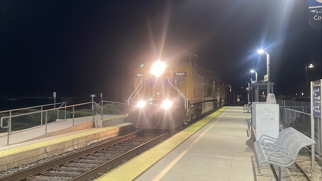 5 trains in MOORPARK 