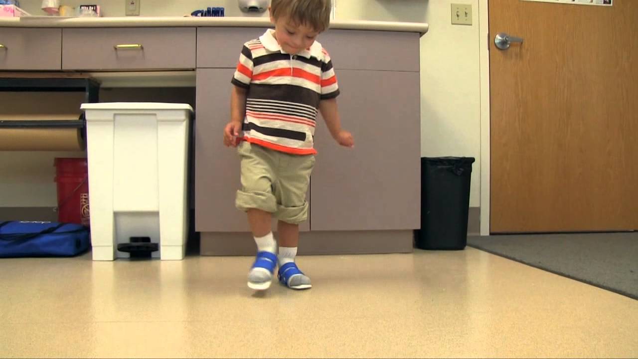 2-yr-old boy with low tone pronation | JumpStart Leap Frog | Cascade Dafo