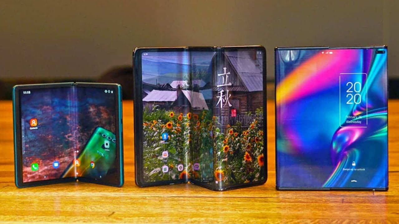 SO TCL JUST REVEALED THE WORLDS FIRST TRI FOLDABLE PHONE..........................