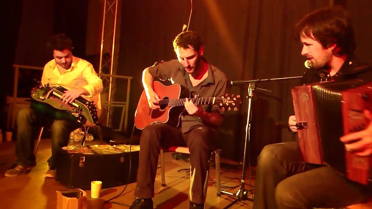 Duo Absynthe & Benoit Roblin - Jeu de Balle