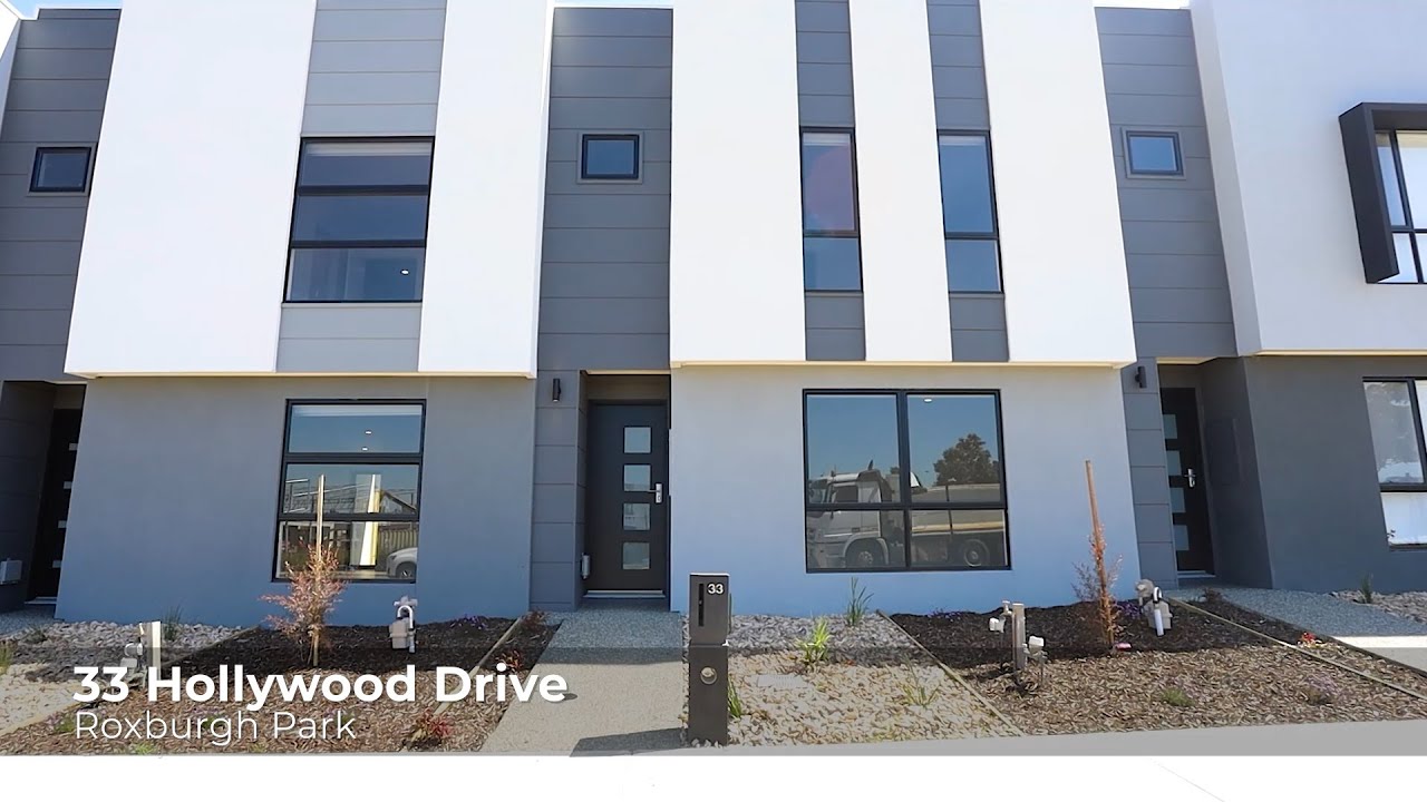 33 Hollywood Drive, Roxburgh Park - Property Walk through Video - Living Melbourne Property