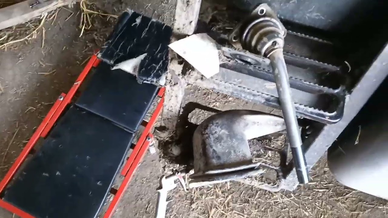 Axos 340 naprawa dźwigni biegów
