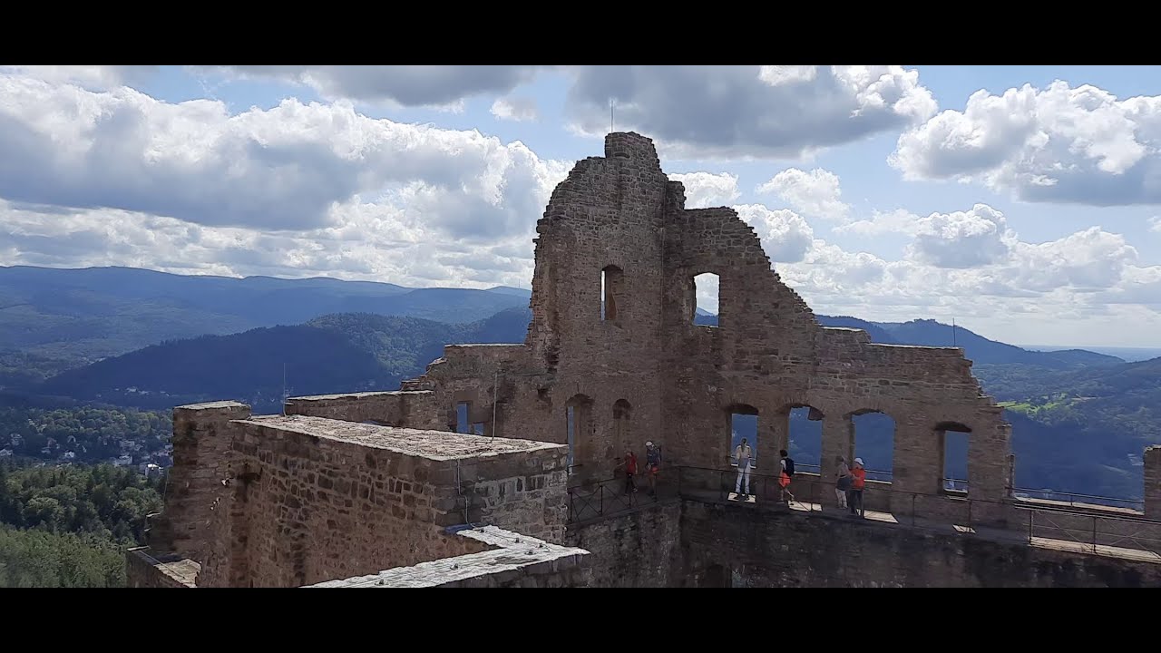 Burg   (Schlo&szlig;)   Hohenbaden