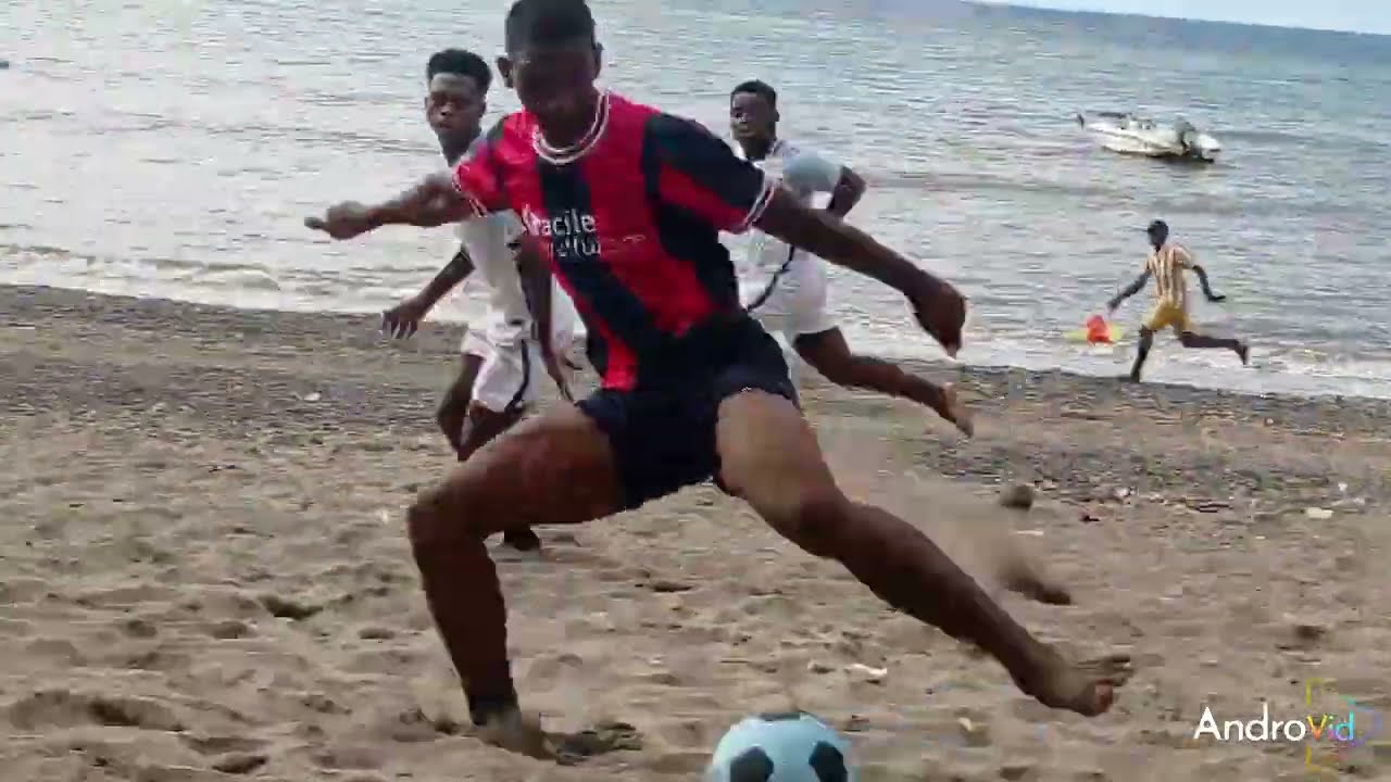 Football ramadan plage 2024 /RASSEMBLEMENT WALLON -Vs- CENA... /Dimanche 18 février 2024 à M'Tsahara