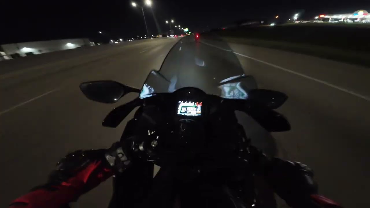 Linking Up With @ZX10MEZZ For A “Quick Ride” Was A Bad Idea 😈 | ZX-10R Night Vlog