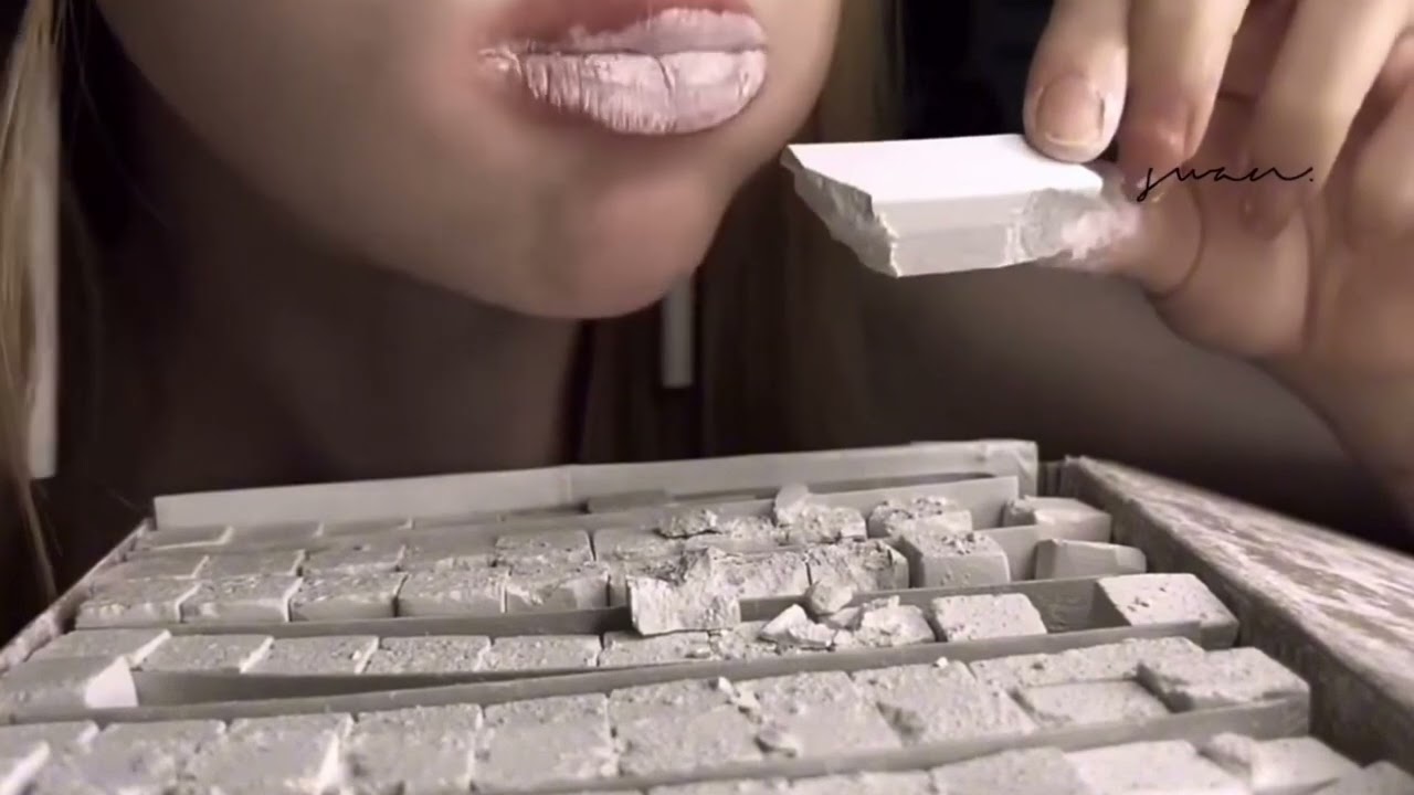 Edible chalk eating crunch by asmr