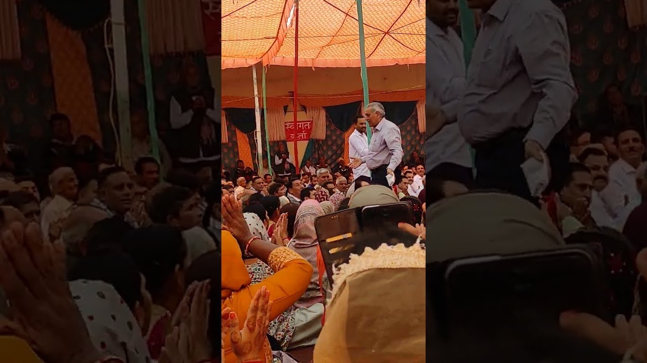 aaj aye hai shri brij mohan maharaj ji dinnagar 19;3;2023 jai jai siya Ram