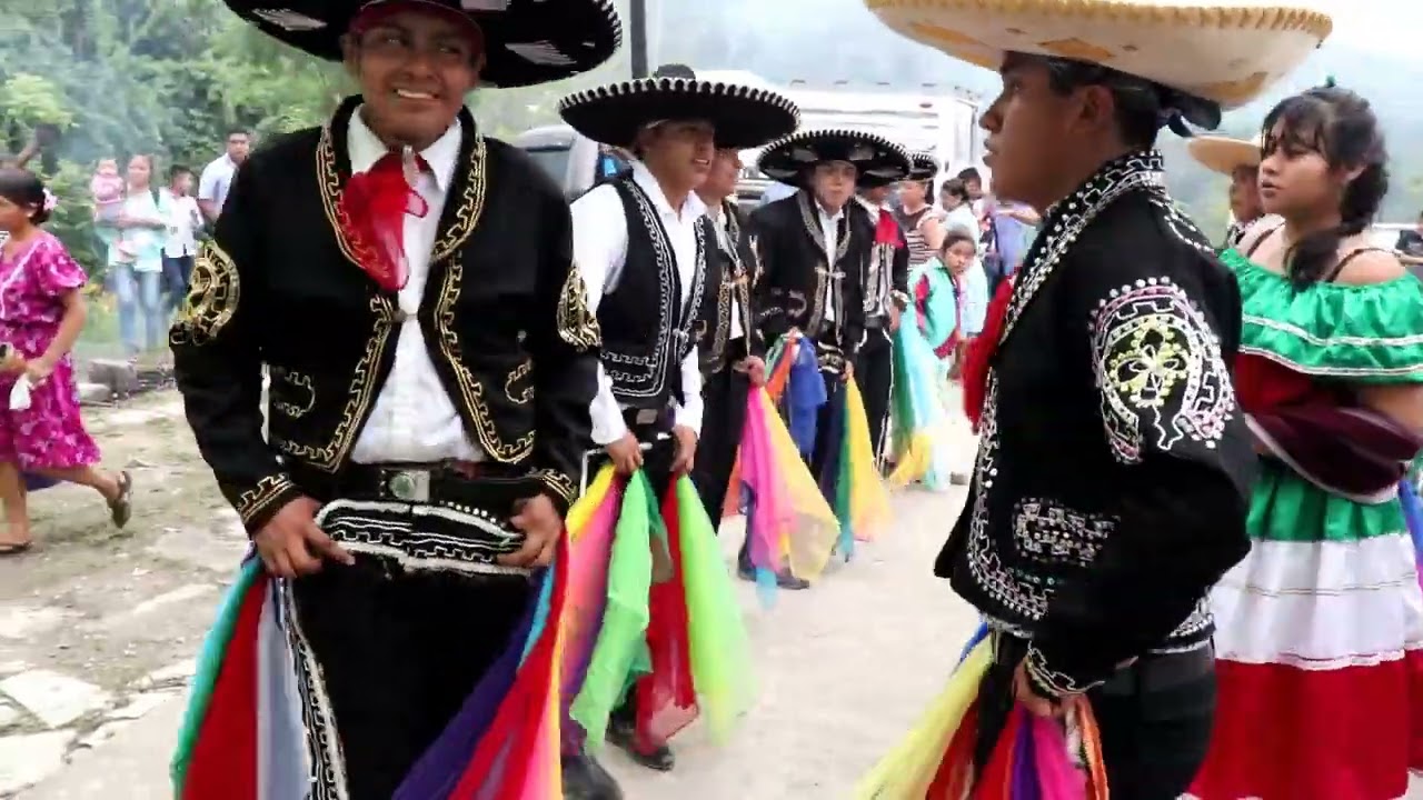 DANZA LOS TORIADORES LOS REYES 2024