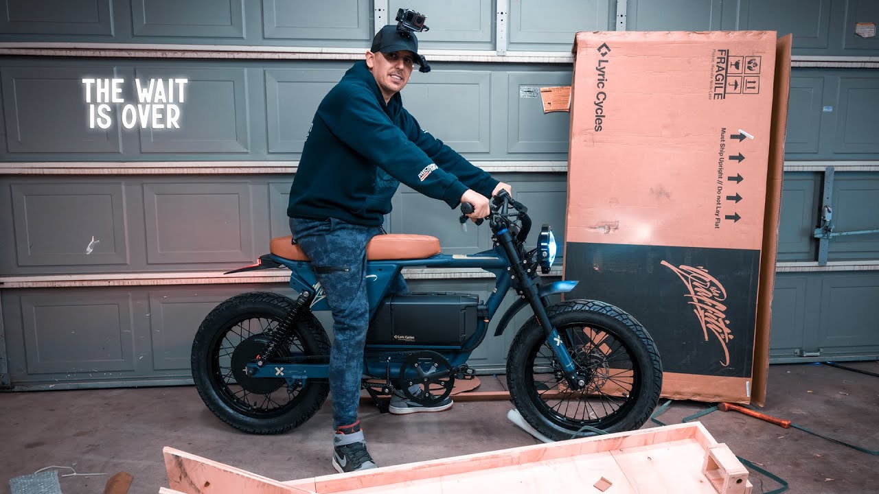 I Spent Months Waiting for this EBIKE // Lyric Graffiti X