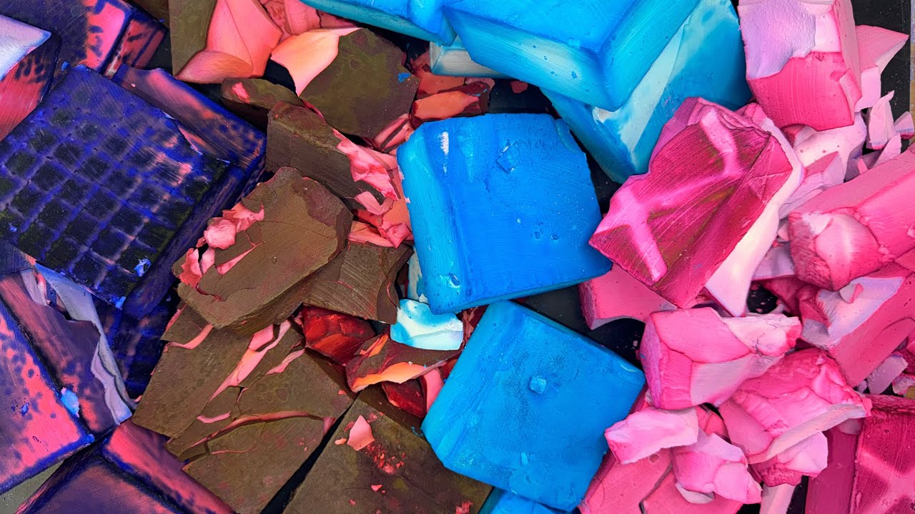 Mixture of Soft Dyed Chalk Blocks!