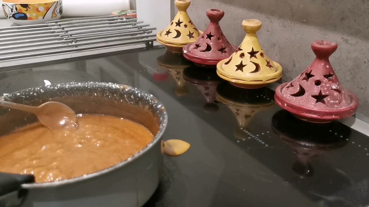 Mon premier layer cake vanille pomme et caramel beurre salé