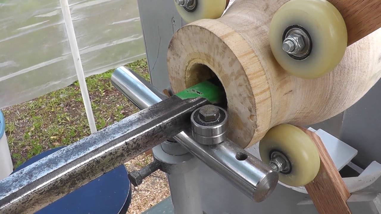 Hollowing system for wood lathe