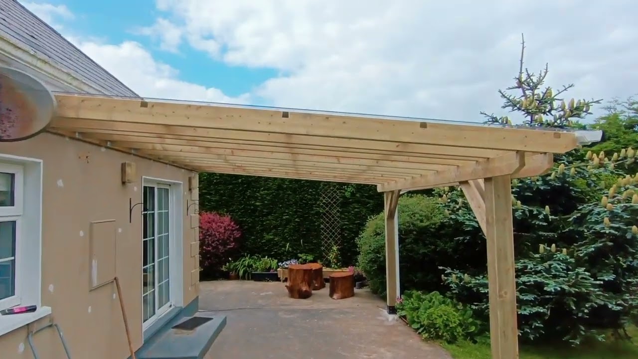Pergola size 4.8m x 4m with a solid polycarbonate roof