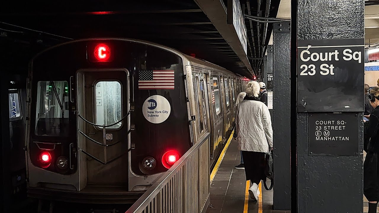 RARE: R179 (C) Train Rerouted via the (E) Line at Court Sq-23 St