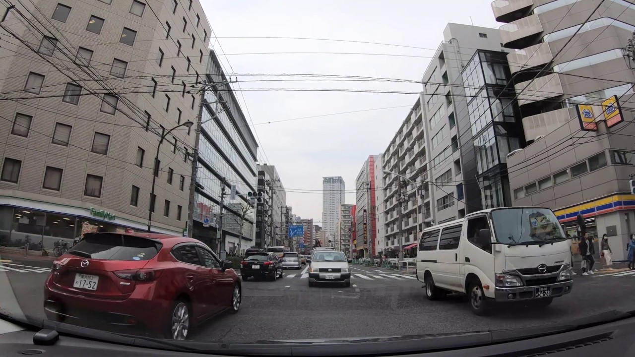 일본에서 운전하기 - 신호, 회전, 유턴, 정지