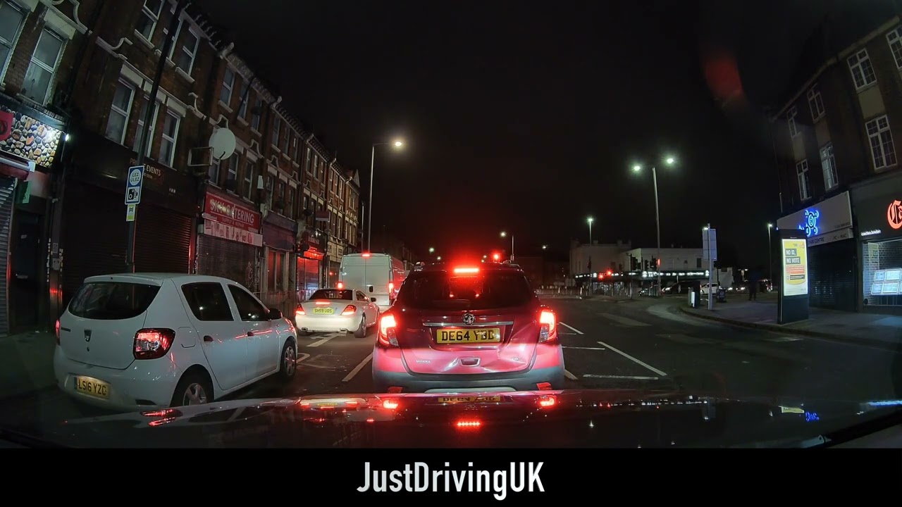 Driving from Hornsey to Woodford (A406) 10/04/2024 Nighttime 4x speed 4K