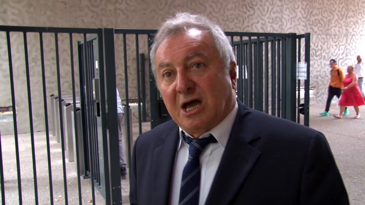 Lycées Albert Londres : Des portiques en phase de rodage