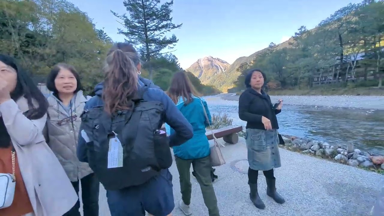 Morning vistas from Kappa Bridge, walking downstream, Kamikochi, Japan, 2023-10-12