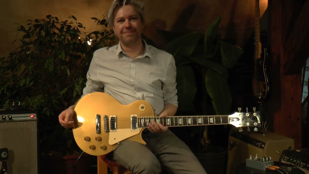 Gibson Les Paul Deluxe Goldtop from 1979 presented by Vintage Guitar Oldenburg and Tobias Hoffmann.