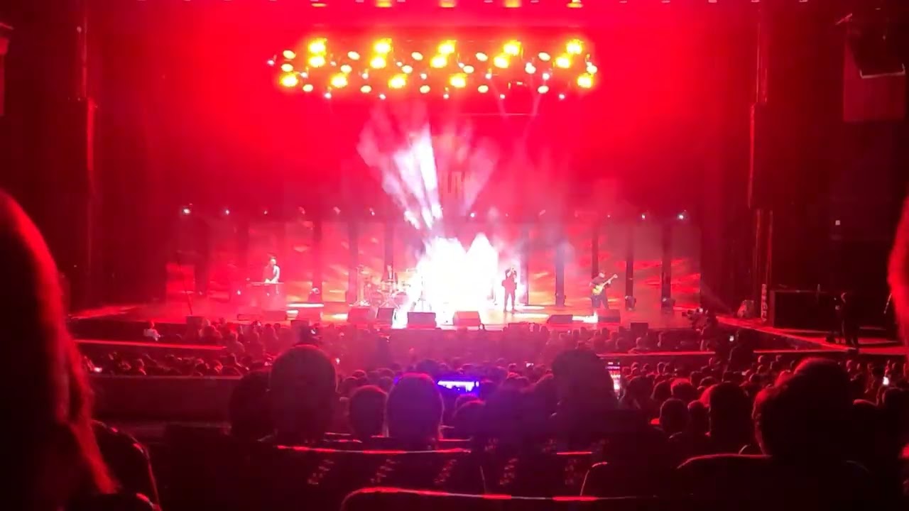 Стенли - Топъл сън, LIVE & Добър вечер, София!, Зала 1 НДК, 22.11.23