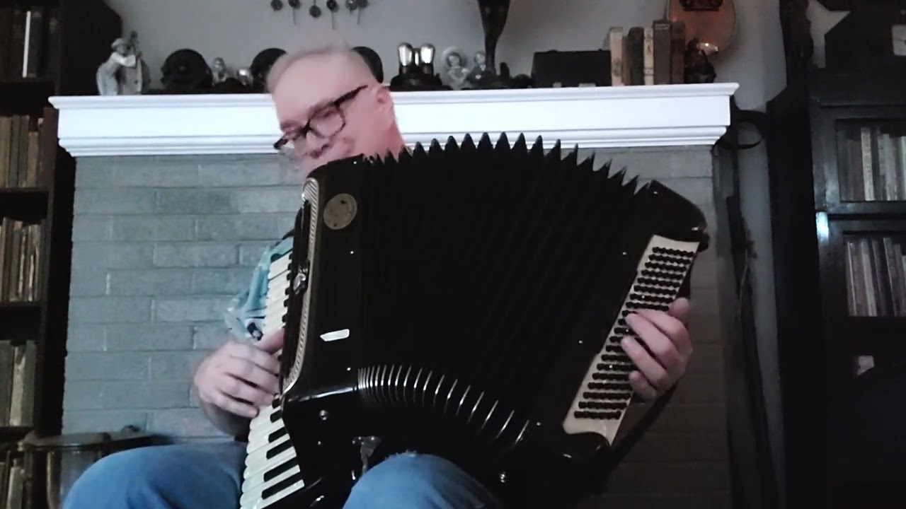 Tom Mindte - Accordion Medley