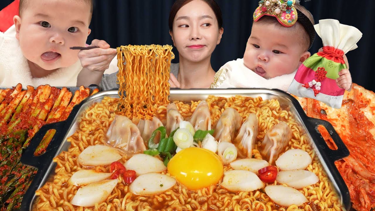 [Mukbang ASMR] Korean Tteok Ramen(ft. Hanbok Miso) Noodle with a Baby Rice Cake Dumpling Ssoyoung