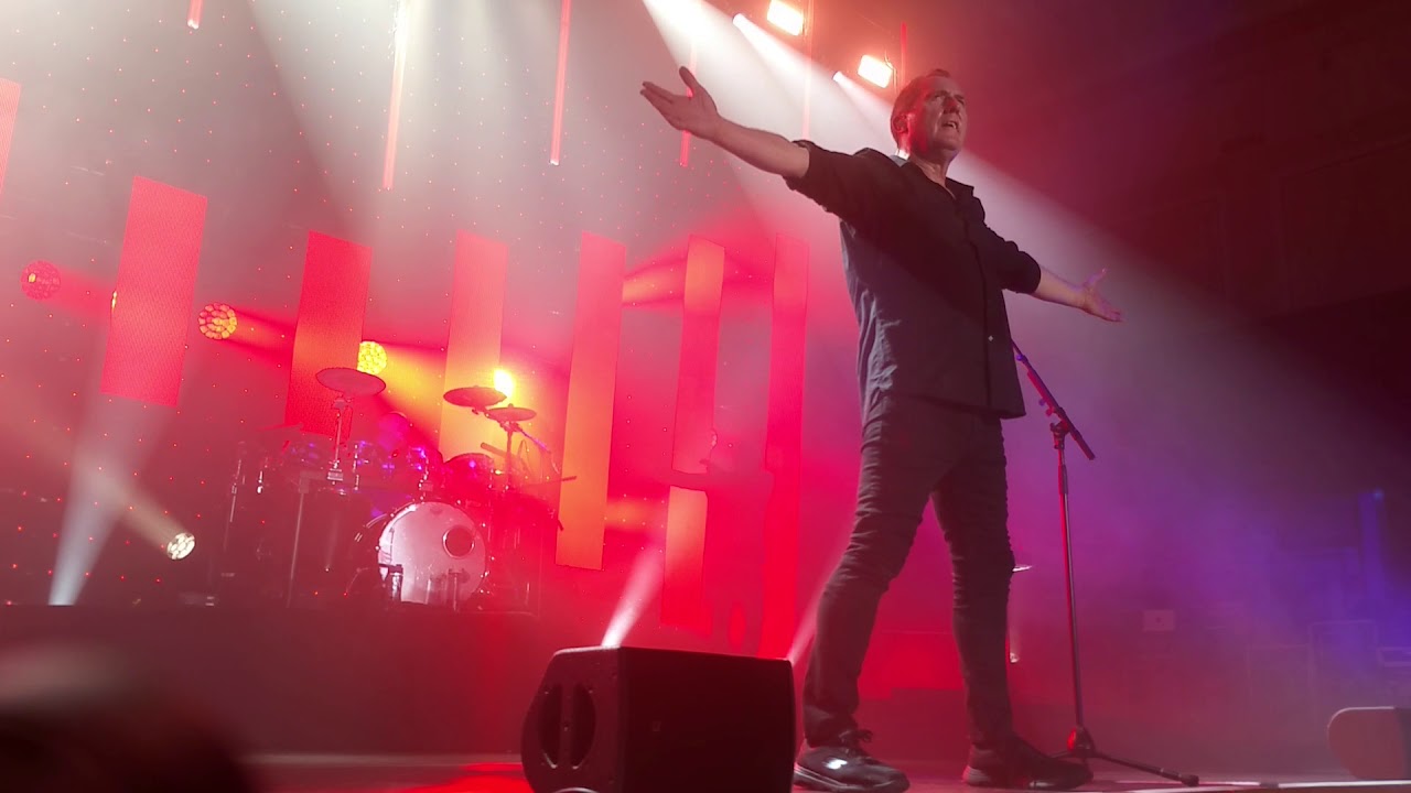 OMD De Montford Hall Leicester 7 November 2019(2)