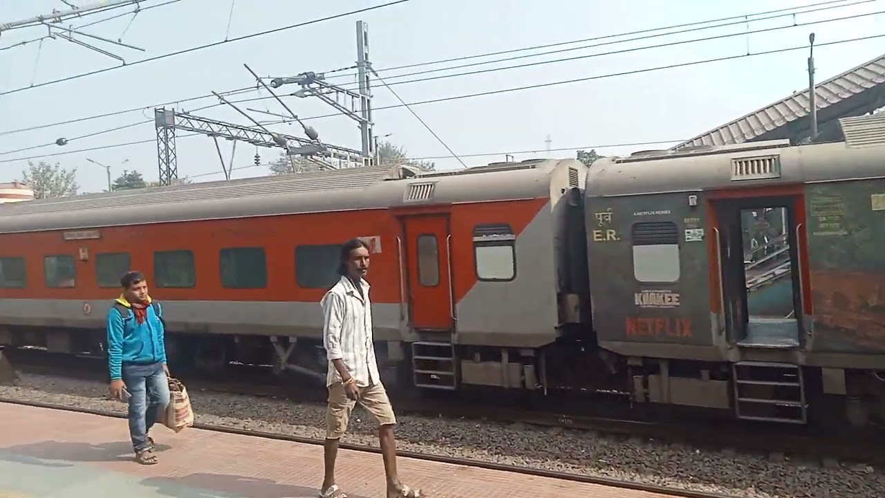12322 CSMT to HOWRAH MAIL 