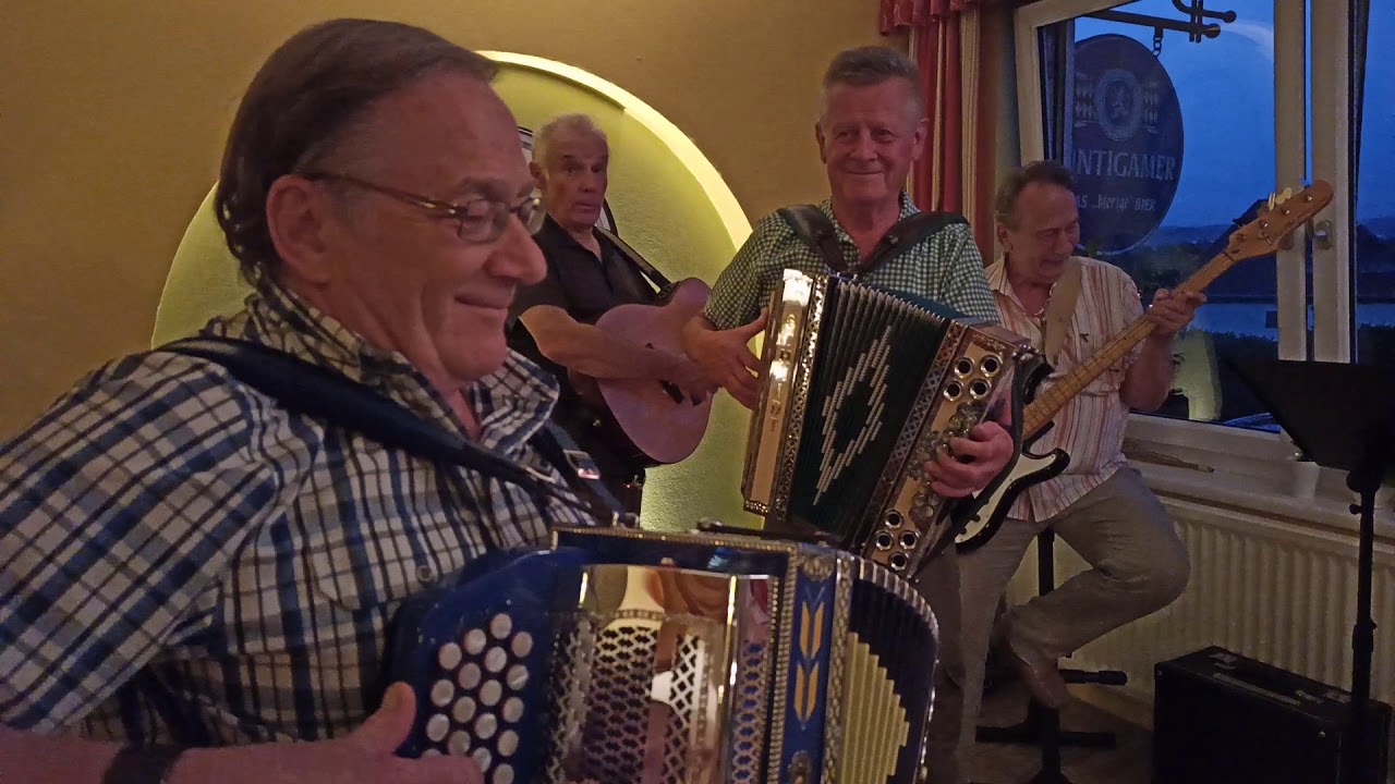 Musikanten-Stammtisch, Gaisberg Stubn © OlmHERZ