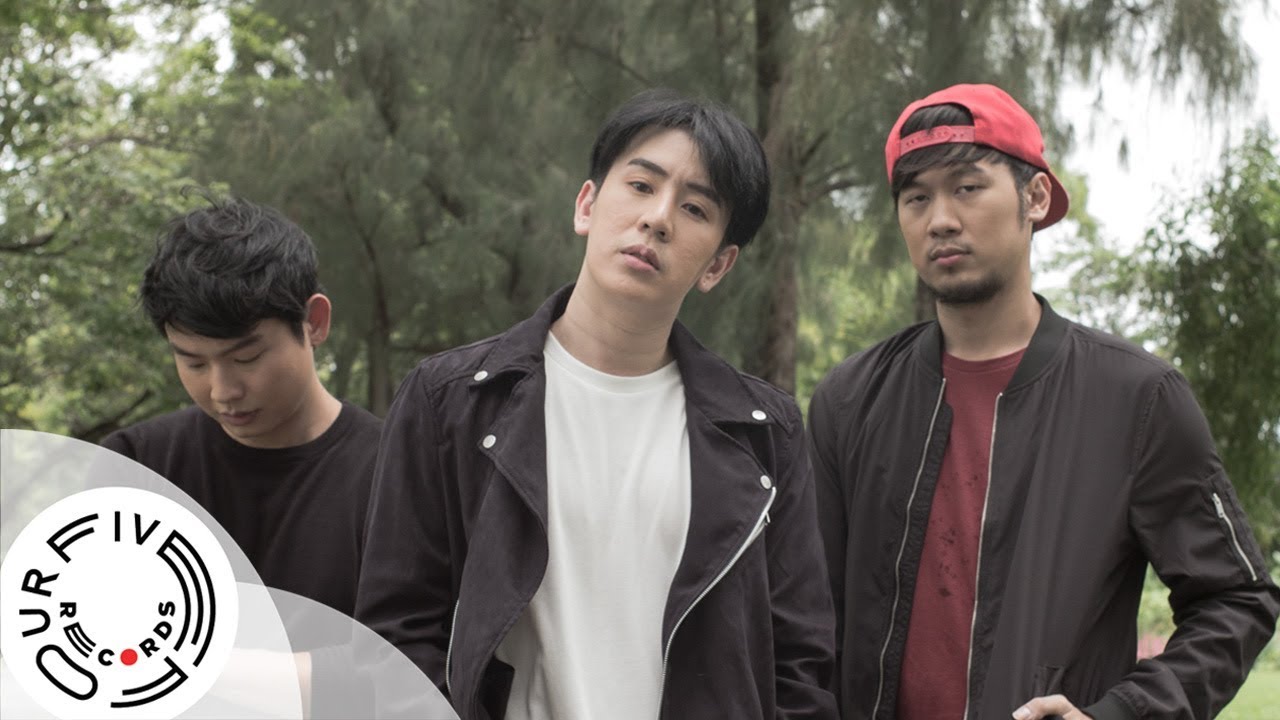 HOMeRUN - ยิ้มทั้งน้ำตา Official Music Video
