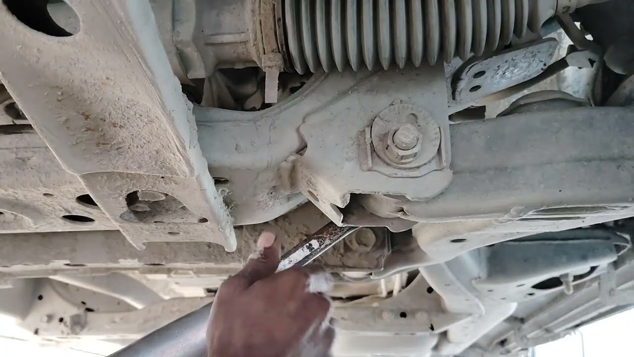 Toyota innova Cysta wheel steering and wheel alignment and Cambar adjustment Castar