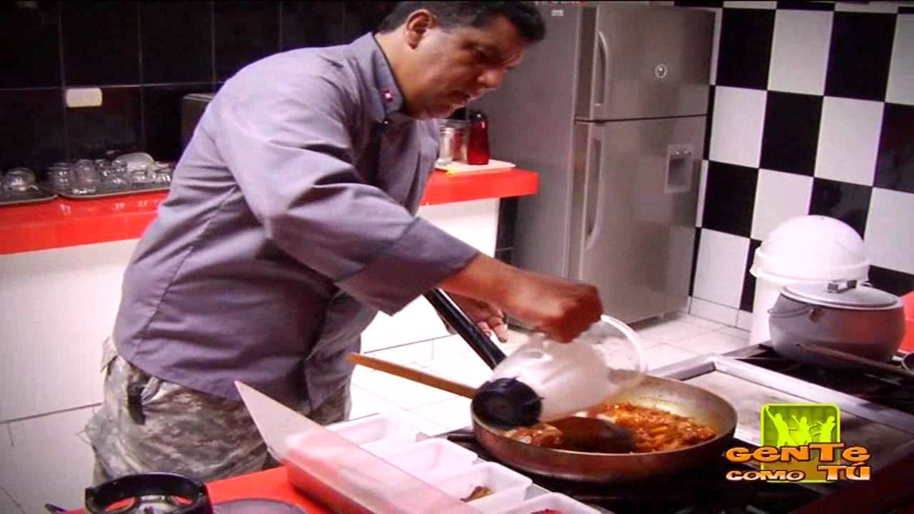 Chef Ronald De Lama - Picante de Mariscos -