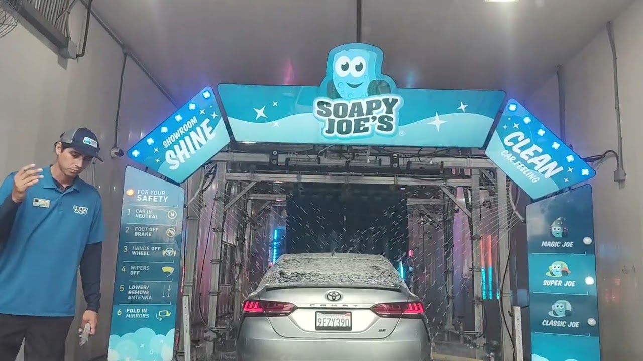 A lavar el carro 
