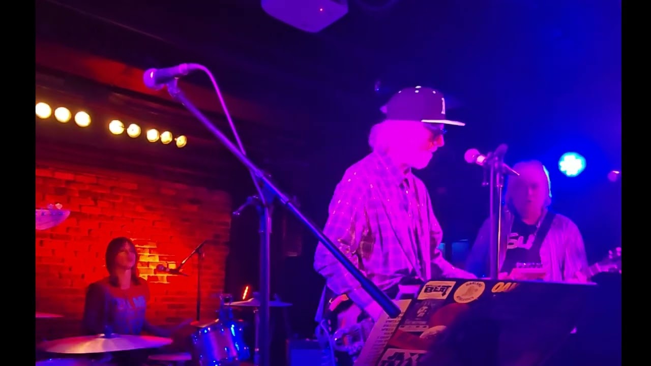 The Minus 5 - Vancouver, BC, June 12, 2025 - Let the Rope Hold, Cassie Lee