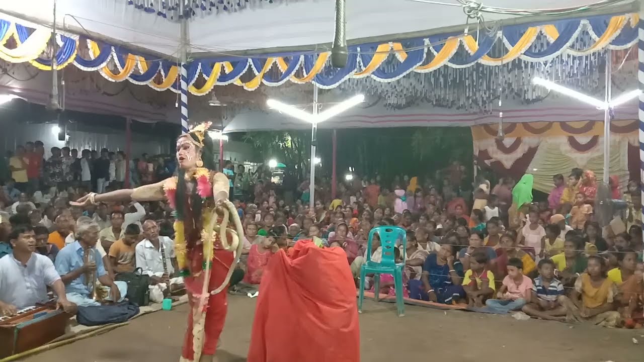 জীবিত সাপ নিয়ে মা-মনসা,maa manasa devi 