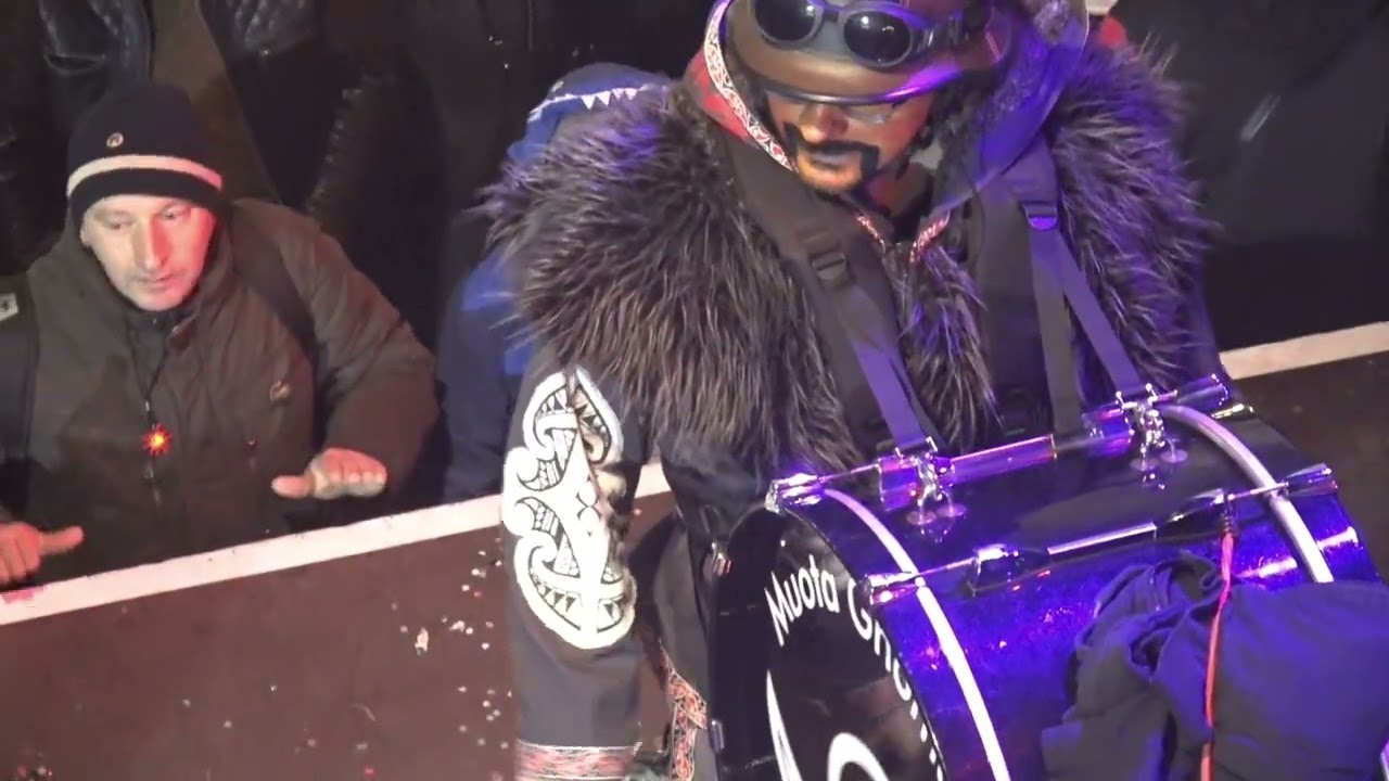 Lasser Gugge Explosion 2024: 20:00h Muota Gnomä