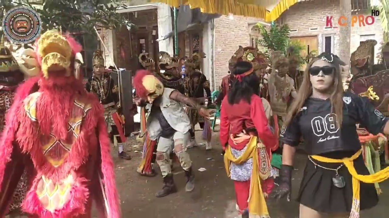 Bendrong, Reog Putra Vikar Jaya, Acara Munjung Buyut Kepu, Ningkong Rambatan Kulon