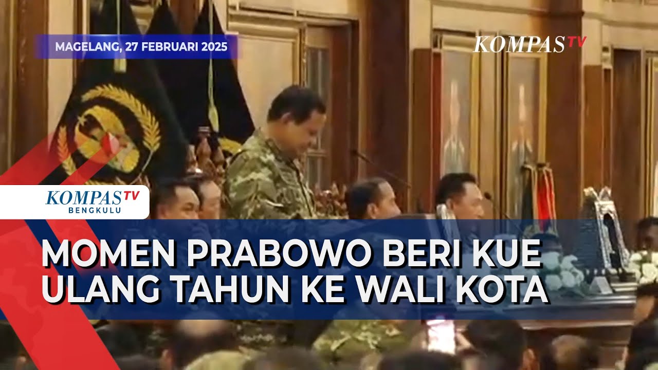 Momen Prabowo Beri Kue Ulang Tahun ke Wali Kota Singkawang dan Depok di Retret