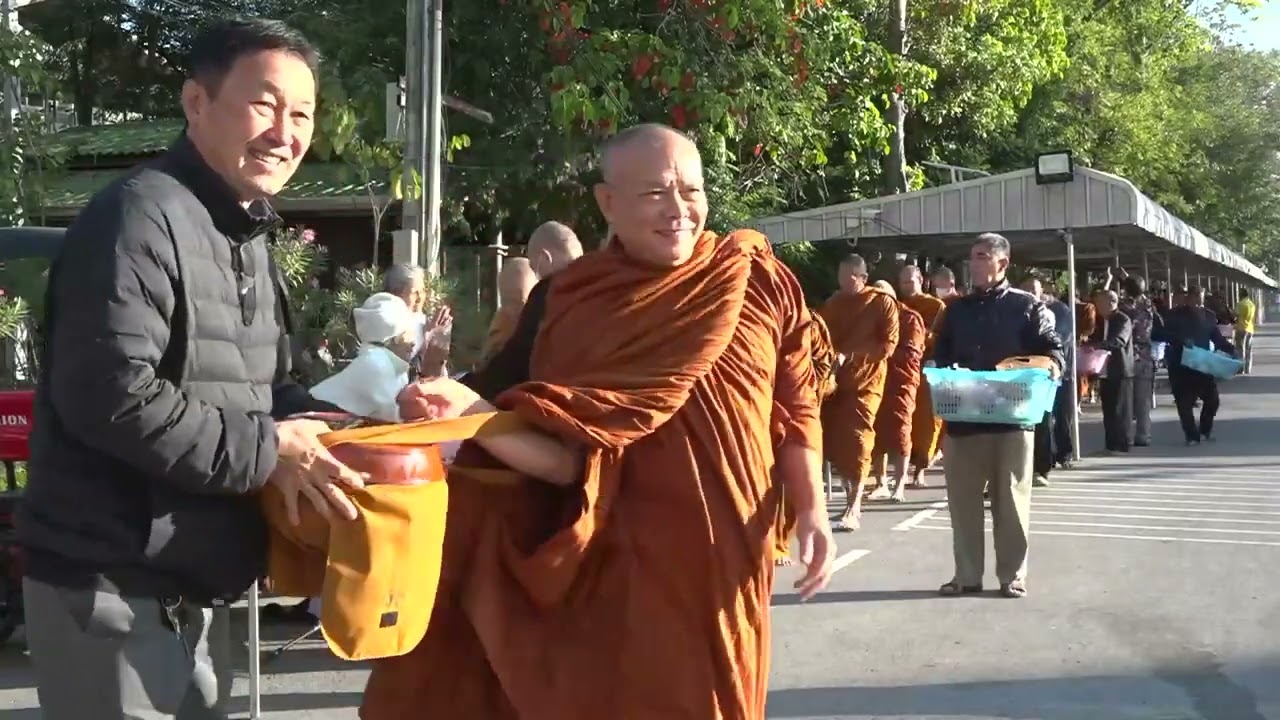 2569/01/23ศ พระอาจารย์บำรุง นวพโล เช้า ณ วัดป่าบ้านตาด
