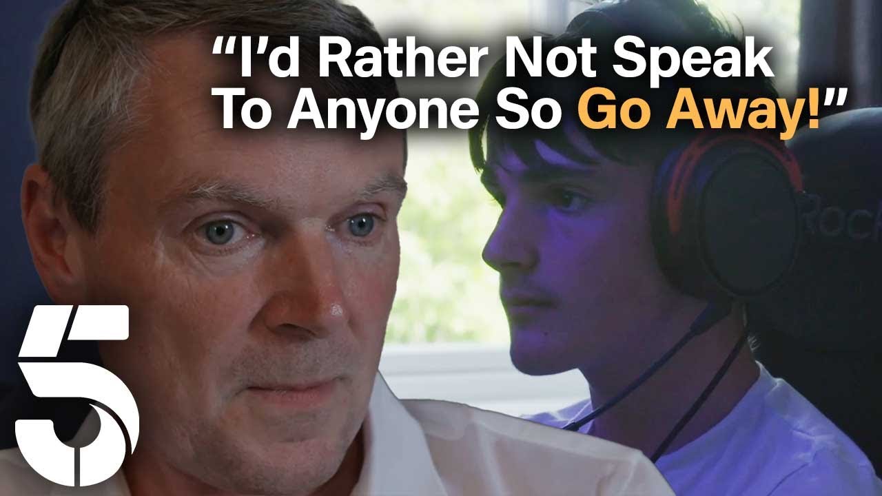 Dealing With An Unmotivated Teenager Who Is Running Late To School | 22 Kids & Counting | Channel 5