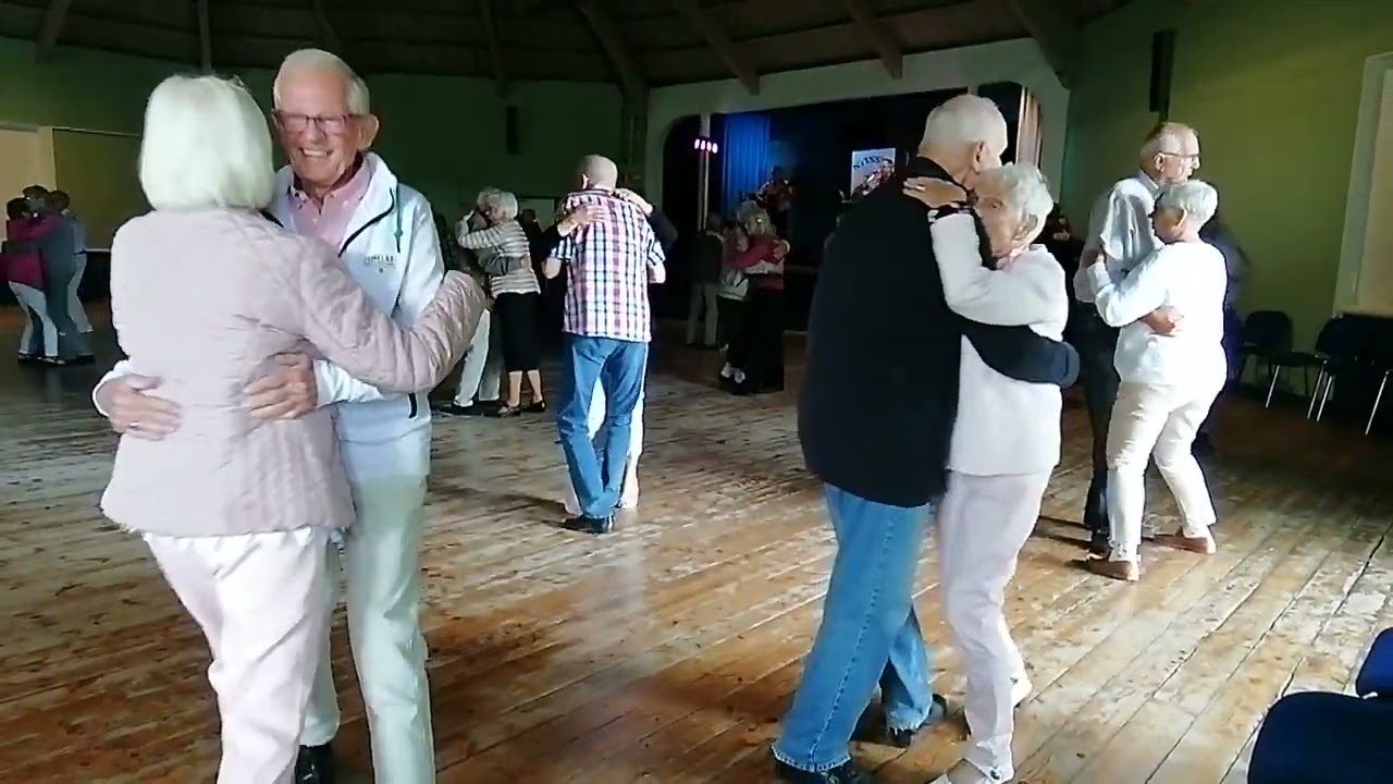 PRO Dans i Krogar&auml;nga Vadstena den 14 juni 2024 Del 1 av (2)