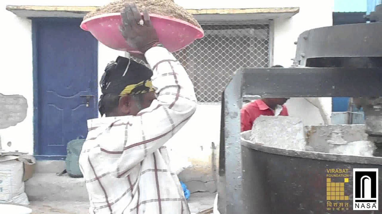MANUFACTURING PROCESS OF TRADITIONAL LIME MORTAR (GACCHI} IN HYDERABAD