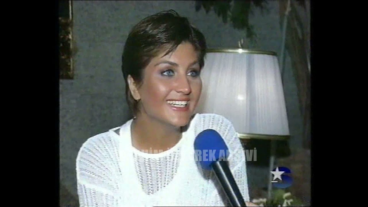 Sibel Can, yeni şarkısı Padişah'ın sözlerini ilk kez Paparazzi'ye söylüyor (1997 - Star)