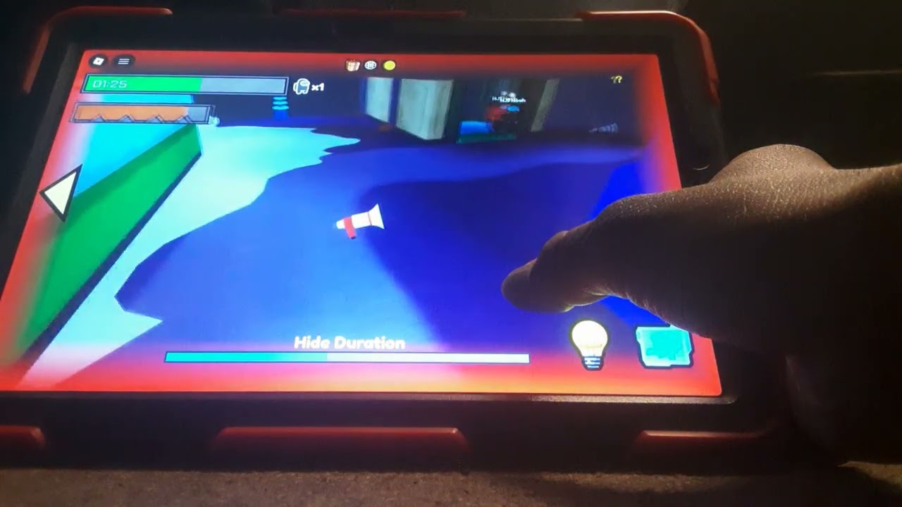 Among us  hide or die  but roblox 