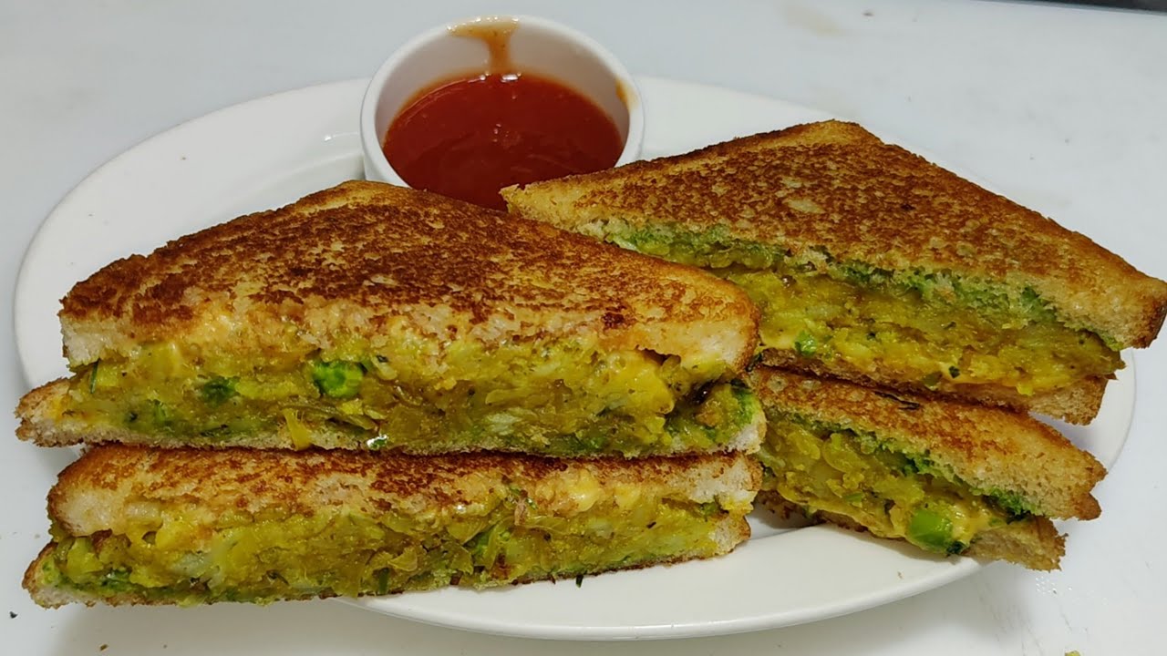 क्रिस्पी स्पाइसी आलू सैंडविच बनाने की विधि | Aloo Matar Sandwich | Spicy Aloo Sandwich | Chef Ashok