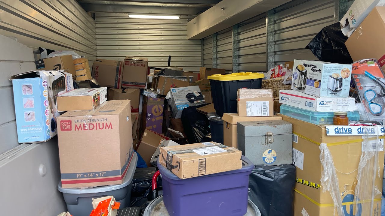 Ladies Abandoned Fortune Auctioned Off Online…. I bought her storage locker!