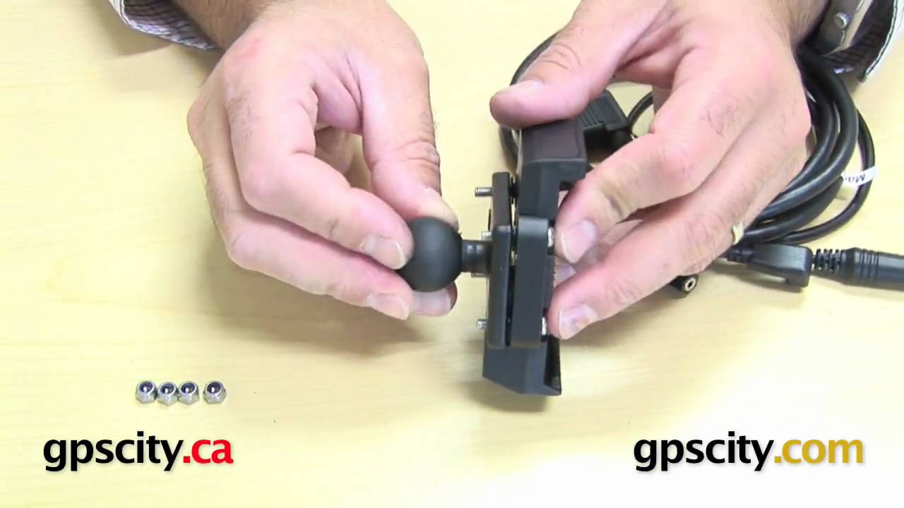 Garmin zumo 660 : RAM Mount Connection @ gpscity.com