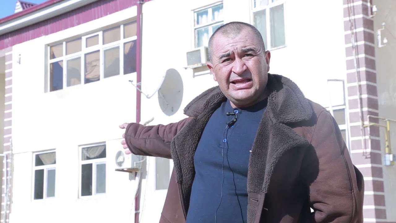 Саҳнада Бухоро вилояти Қоровулбозор туман ҳокимлиги.  Халқни алдаш Бухоро вилоятига ҳам етиб келди.